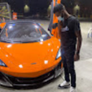 Meet your Posher, Dion